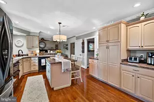 222 Horseshoe Rd, Norristown, PA 19403 - Photo 14