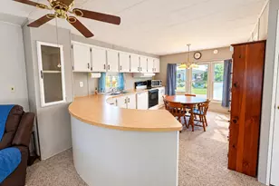303 Meadow Ct, North Wales, PA 19454 - Photo 8