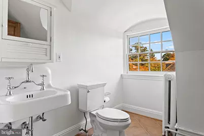 124 N Highland Avenue, Bala Cynwyd, PA 19004 - Photo 48