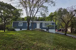 1117 Grosstown Rd, Pottstown, PA 19464 - Photo 2
