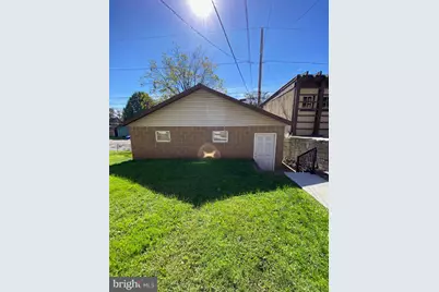 808 E High Street #GARAGE ONLY, Pottstown, PA 19464 - Photo 2
