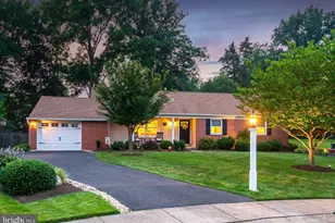 5 Sawtooth Ln, Hatboro, PA 19040 - Photo 4