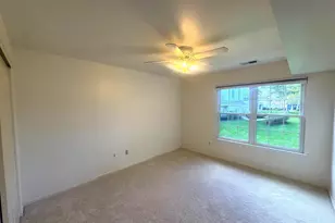 1602 Foxmeadow Cir, Royersford, PA 19468 - Photo 8