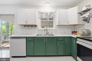 4822 Perkiomen Creek Rd, Schwenksville, PA 19473 - Photo 20