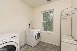 121 Brentwood Dr, Willow Grove, PA 19090 - Photo 24