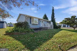 279 N 3rd St, Telford, PA 18969 - Photo 2