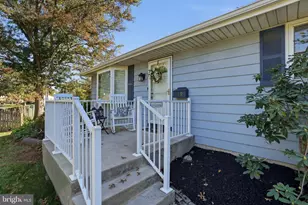 279 N 3rd St, Telford, PA 18969 - Photo 4