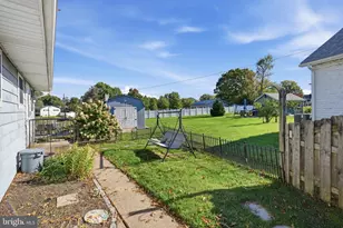 279 N 3rd St, Telford, PA 18969 - Photo 36