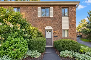 5 Kings Ct, Hatboro, PA 19040 - Photo 1