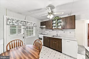 871 Delmont Dr, Wynnewood, PA 19096 - Photo 12