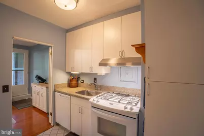 7900 Old York Road #409-B, Elkins Park, PA 19027 - Photo 10
