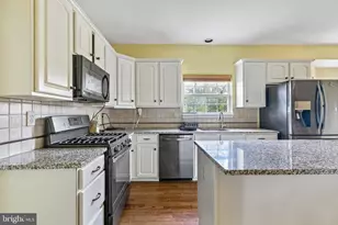 1501 Aspen Dr, Pottstown, PA 19464 - Photo 10
