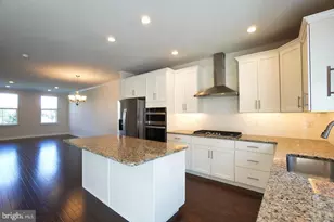 35 Jessop Ln, Hatboro, PA 19040 - Photo 12