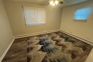 3898 Round Meadow Ln, Hatboro, PA 19040 - Photo 10