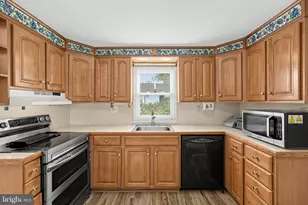 322 Running Brook Rd, North Wales, PA 19454 - Photo 10