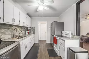 242 Brookside Rd, Norristown, PA 19401 - Photo 26