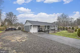 242 Brookside Rd, Norristown, PA 19401 - Photo 4