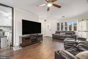 242 Brookside Rd, Norristown, PA 19401 - Photo 10