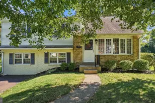 1037 Pross Rd, Lansdale, PA 19446 - Photo 2
