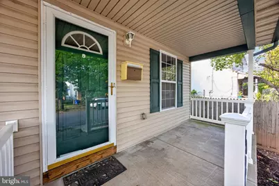 521 W Chestnut Street, Pottstown, PA 19464 - Photo 4
