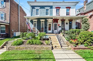 411 Walnut St, Royersford, PA 19468 - Photo 2