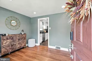 1027 Cardinal Rd, Audubon, PA 19403 - Photo 6