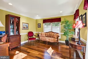 211 Green Bank Way, Harleysville, PA 19438 - Photo 6