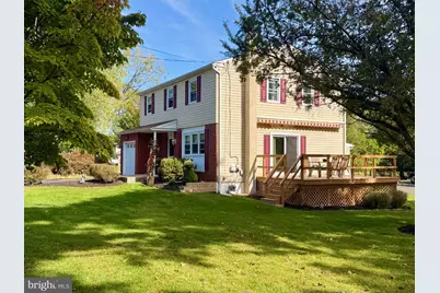 902 Valley Road, Blue Bell, PA 19422 - Photo 2