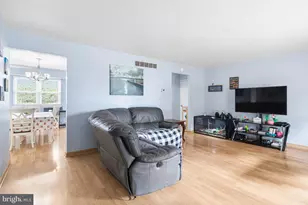 2835 N Ford Dr, Hatfield, PA 19440 - Photo 4