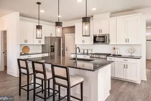 413 Aspen Trl, Maple Glen, PA 19002 - Photo 6