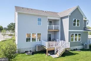 413 Aspen Trl, Maple Glen, PA 19002 - Photo 2