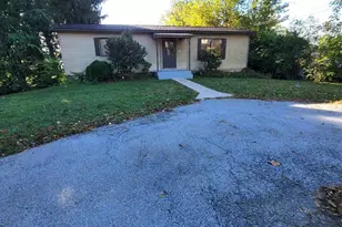 403 Brower Ave, Phoenixville, PA 19460 - Photo 2
