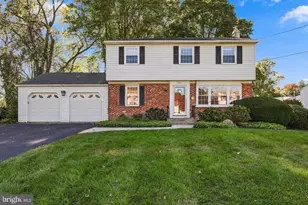 221 Crestview Rd, Hatboro, PA 19040 - Photo 1