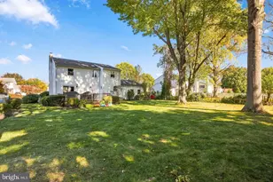 221 Crestview Rd, Hatboro, PA 19040 - Photo 18