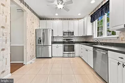 44 Wheatsheaf Lane, Norristown, PA 19403 - Photo 6
