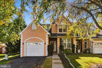 44 Wheatsheaf Lane, Norristown, PA 19403 - Photo 1