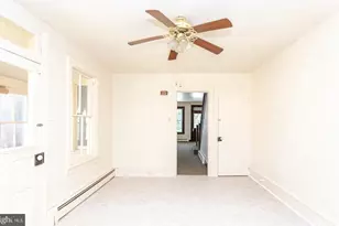 303 Glasgow St, Pottstown, PA 19464 - Photo 10