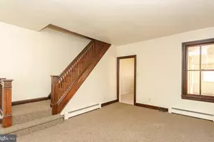 303 Glasgow St, Pottstown, PA 19464 - Photo 6