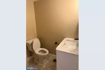 912 Center Street, Bridgeport, PA 19405 - Photo 18