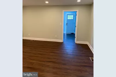 912 Center Street, Bridgeport, PA 19405 - Photo 2