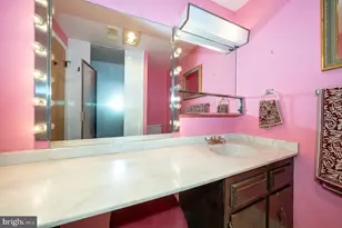 1219 W Wynnewood Rd, Wynnewood, PA 19096 - Photo 26
