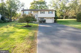 1199 Randy Dr, Pottstown, PA 19464 - Photo 1