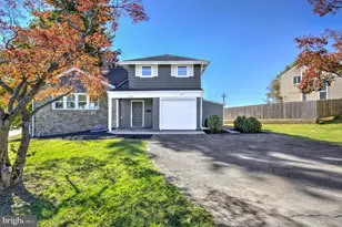 613 Martin Ln, Dresher, PA 19025 - Photo 1