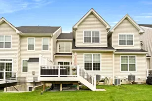 2002 Julia Dr, Conshohocken, PA 19428 - Photo 2