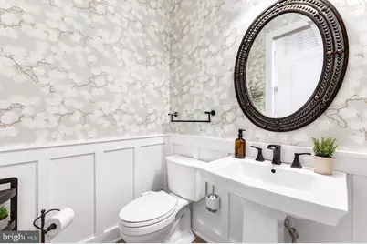 2002 Julia Drive, Conshohocken, PA 19428 - Photo 16