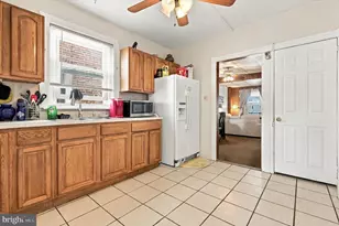 326 W Fifth St, Lansdale, PA 19446 - Photo 6