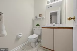 288 Tulip Tree Ct, Blue Bell, PA 19422 - Photo 22