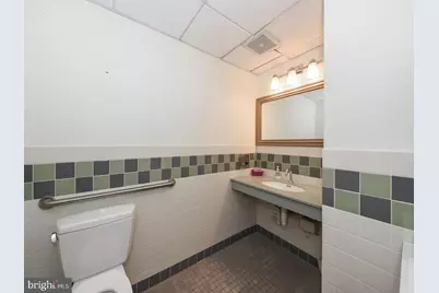 1432 Bethlehem Pike #F SECOND FLOOR, Flourtown, PA 19031 - Photo 6