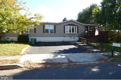 244 W 6th Street, Red Hill, PA 18076 - Photo 2