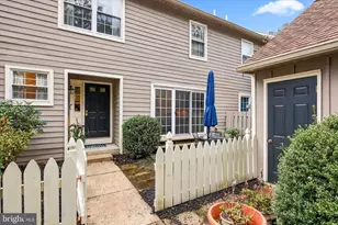 246 Tulip Tree Ct, Blue Bell, PA 19422 - Photo 4